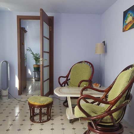 Ethnic House In Town Center Villa คาฮุล ภายนอก รูปภาพ